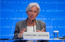 IMF hạ dự báo tăng trưởng kinh tế Anh